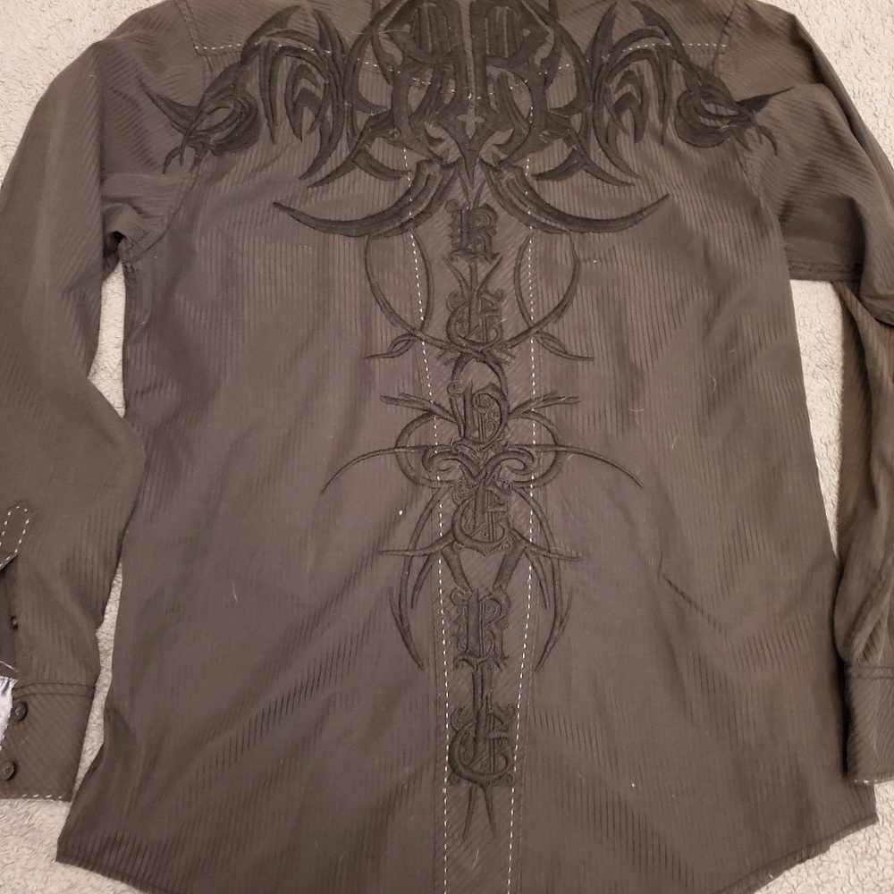 Roar Signature Embroidered Signature